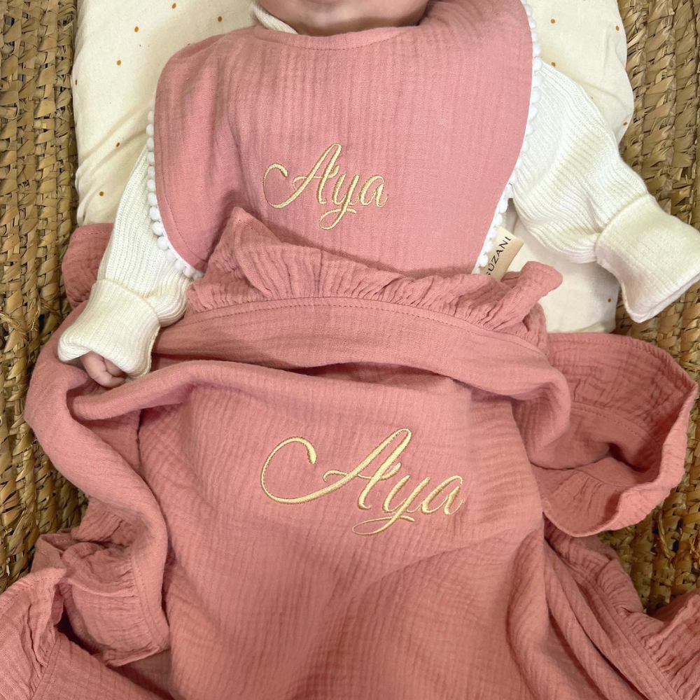 COUVERTURE À VOLANTS – Image 4