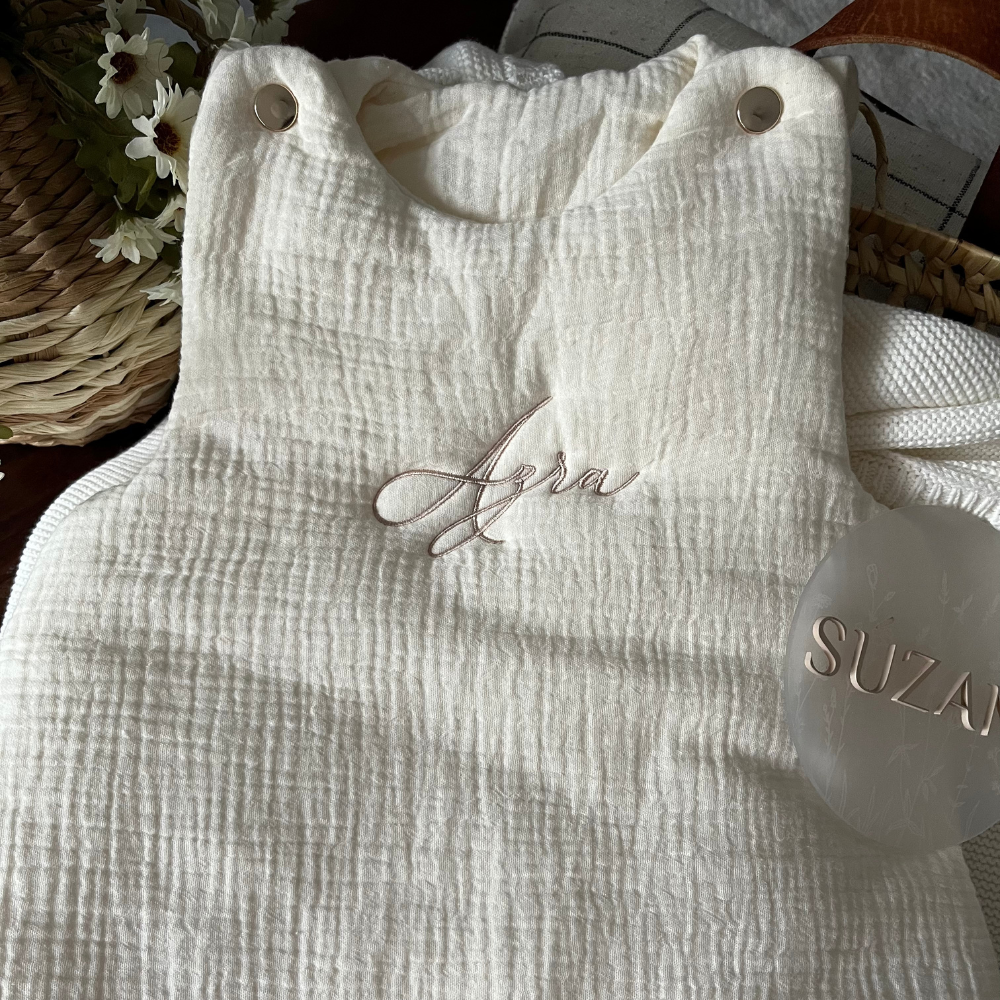 GIGOTEUSE BEBE EN GAZE DE COTON – Tog 2.5 – Image 2